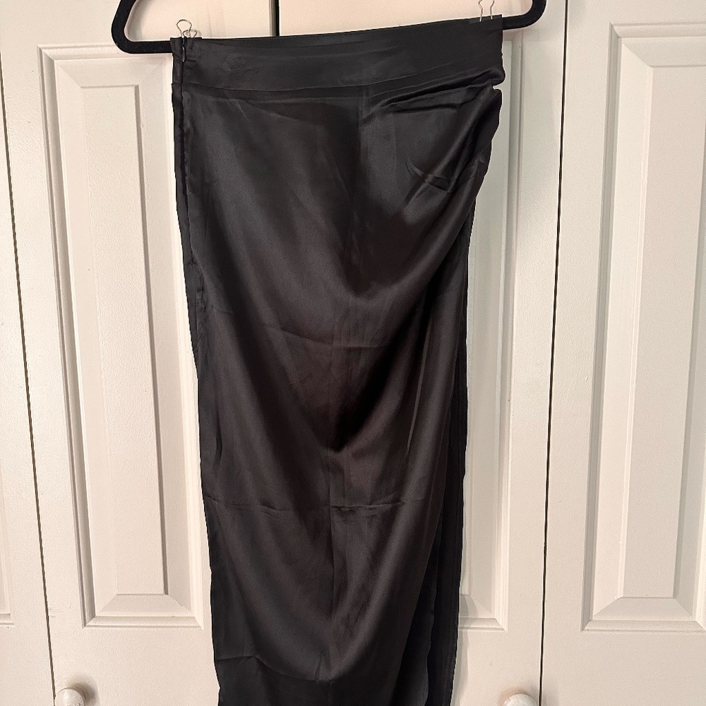 Black Skirt